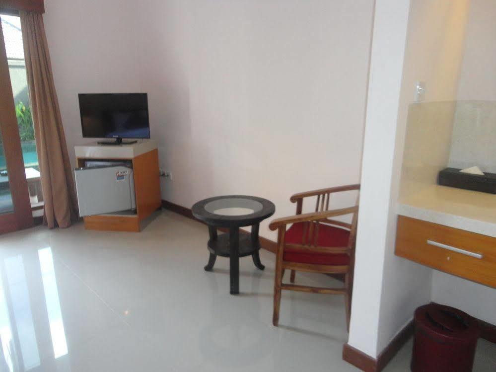 Md Guesthouse By Best Deals Asia Hospitality Seminyak  Bagian luar foto