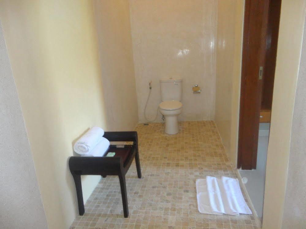 Md Guesthouse By Best Deals Asia Hospitality Seminyak  Bagian luar foto