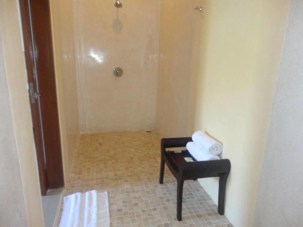 Md Guesthouse By Best Deals Asia Hospitality Seminyak  Bagian luar foto